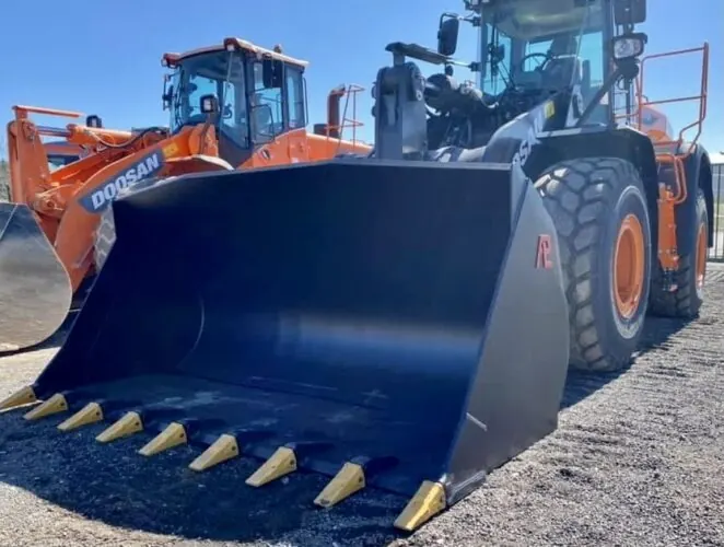 Pladdet Laadbak shovel, foto 3